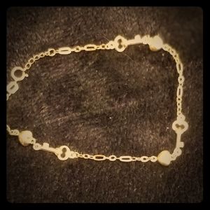 Heart and key 10k bracelet